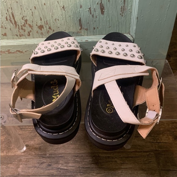 Women’s Mudd white studded platform sandals with buckle strap - Picture 4 of 5